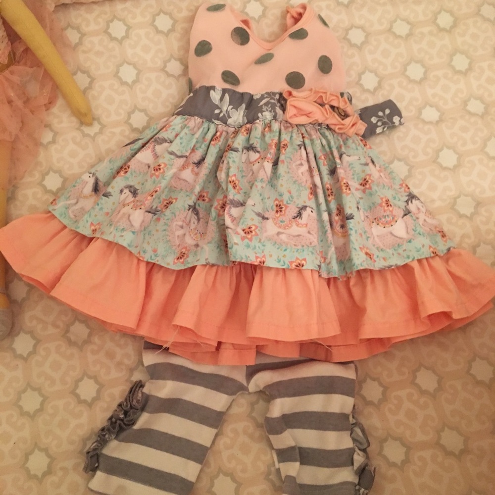 Giggle Moon baby outfit 6M